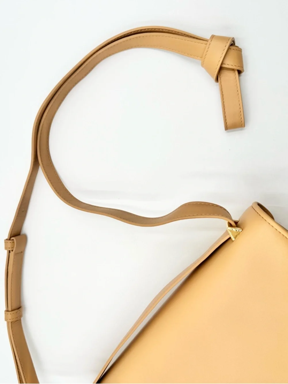 SOLD NEW Bottega Venta The Mount Large Chain Bag - Picture 15 of 15
